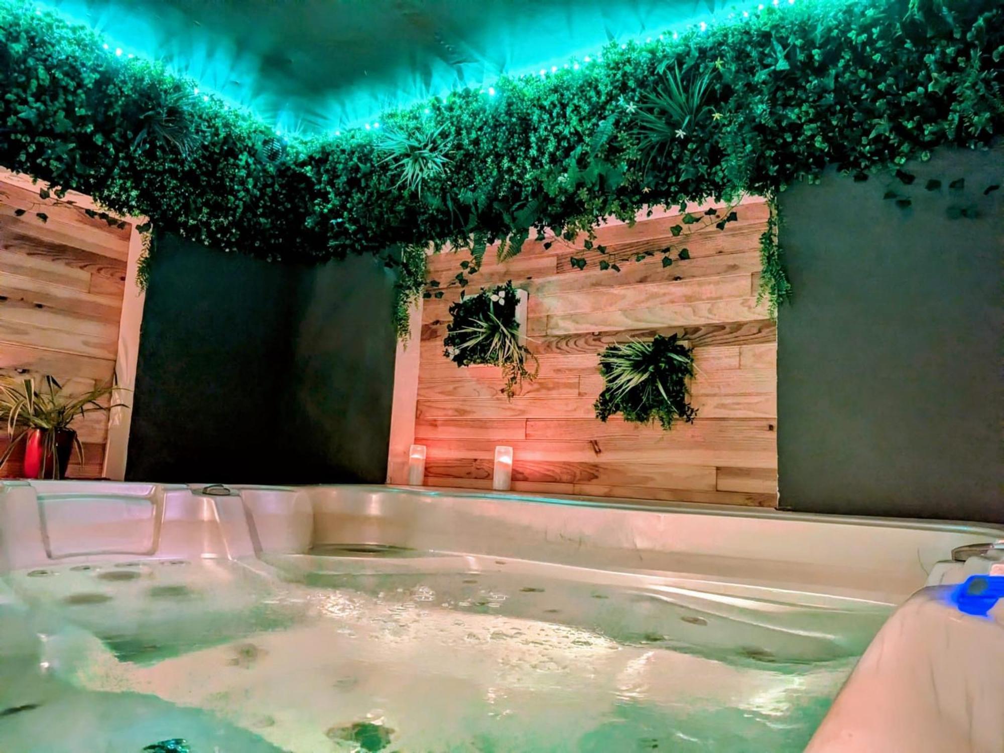 L'Alcove Du 510 - Spa - Chambre Romantique - Sauna - Salle De Jeux Montauban Esterno foto